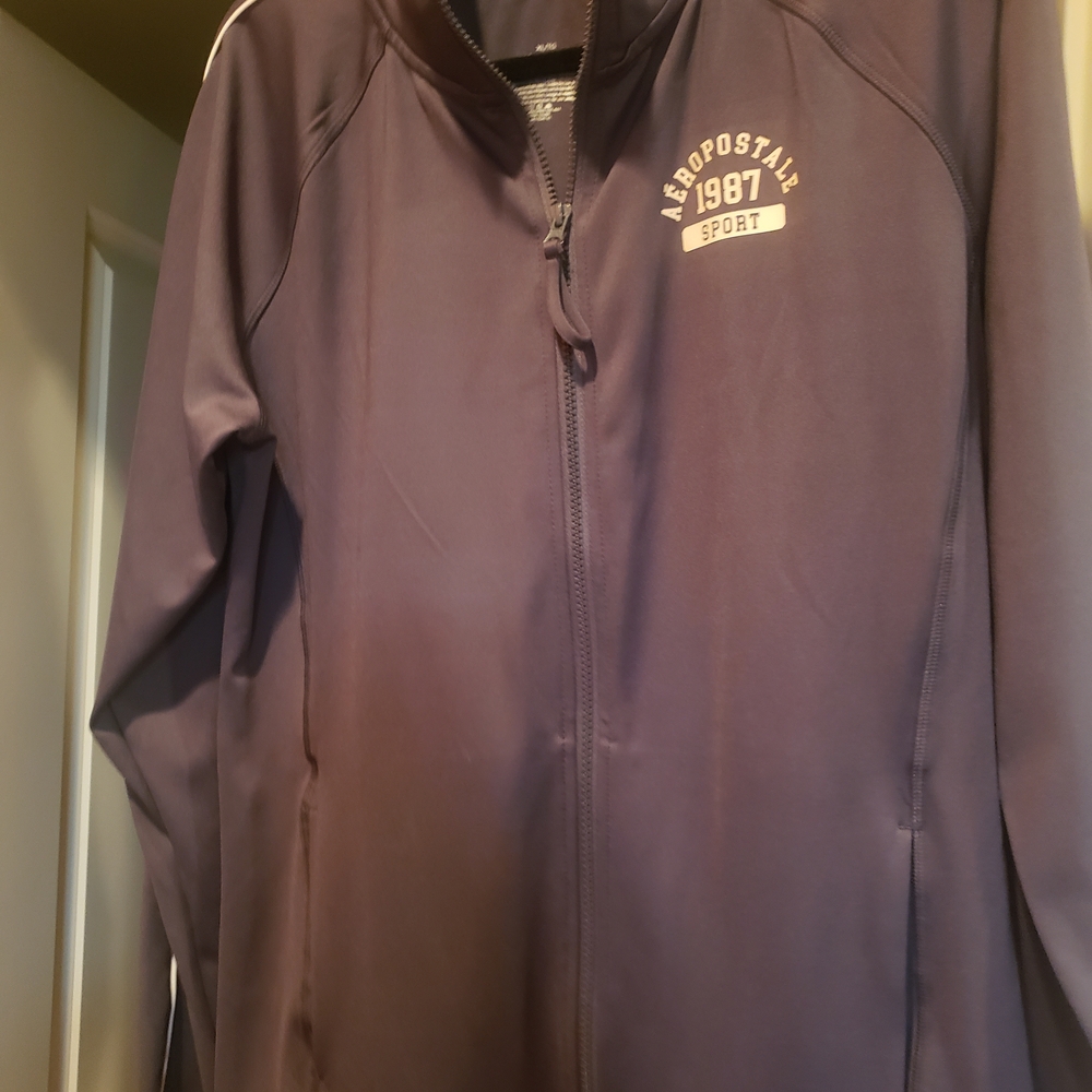 Aeropostale Sport Women's Jacket in Deep Purple